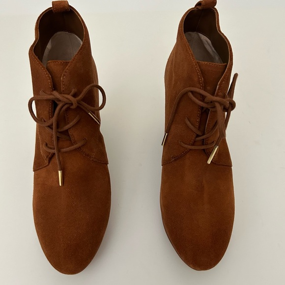 MICHAEL Michael Kors Pierce Leather Suede Rust Brown Lace Up Wedge Booties - 7.5 - Picture 2 of 10